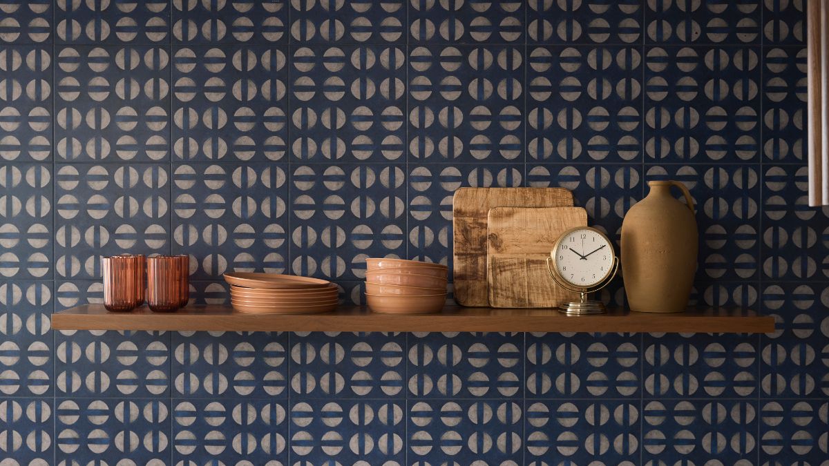 Half Moon – Livden